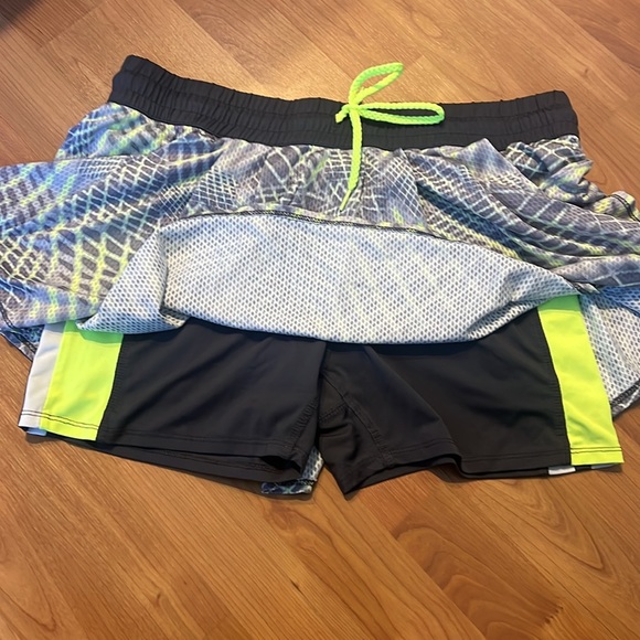 Lucky in love tennis skirt - Picture 3 of 3